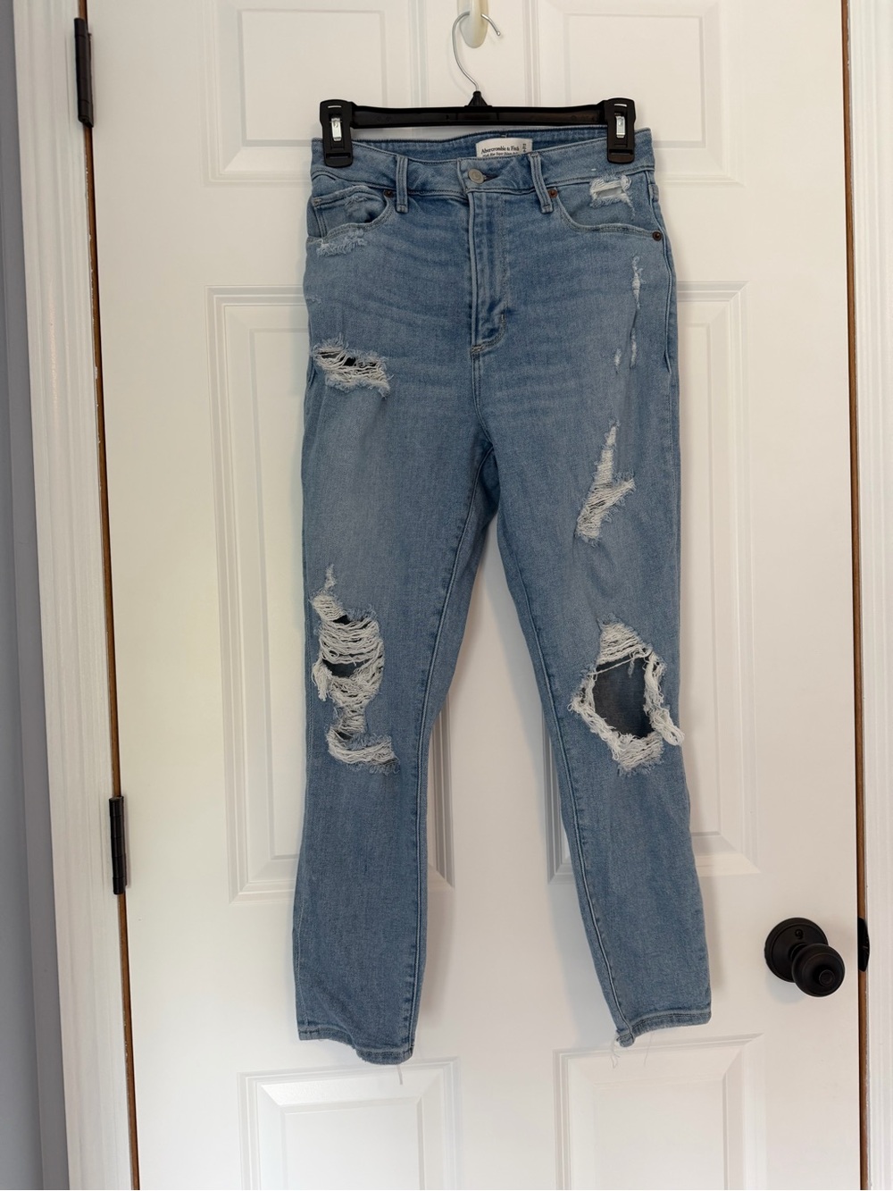 Abercrombie & Fitch high rise super skinny ankle jean